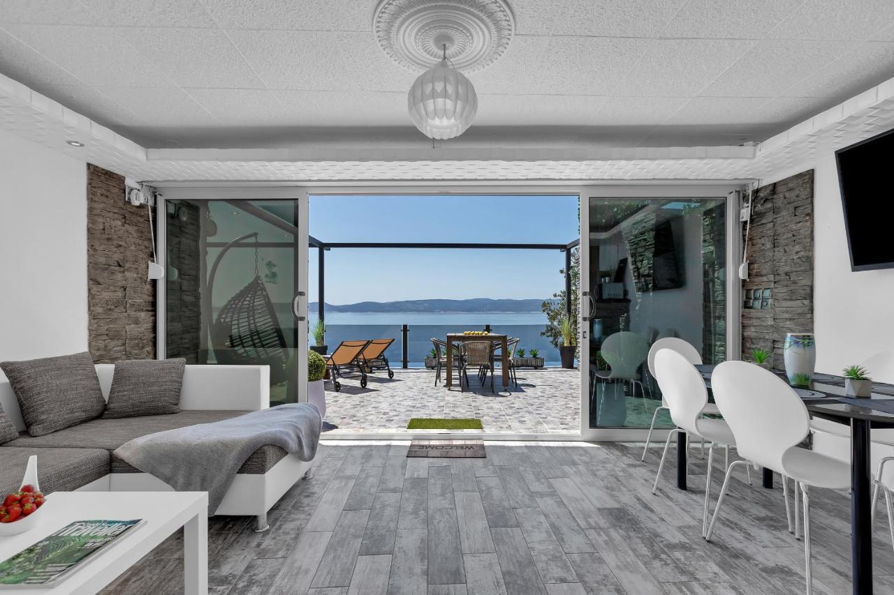 Villa Iva 피사크 외부 사진